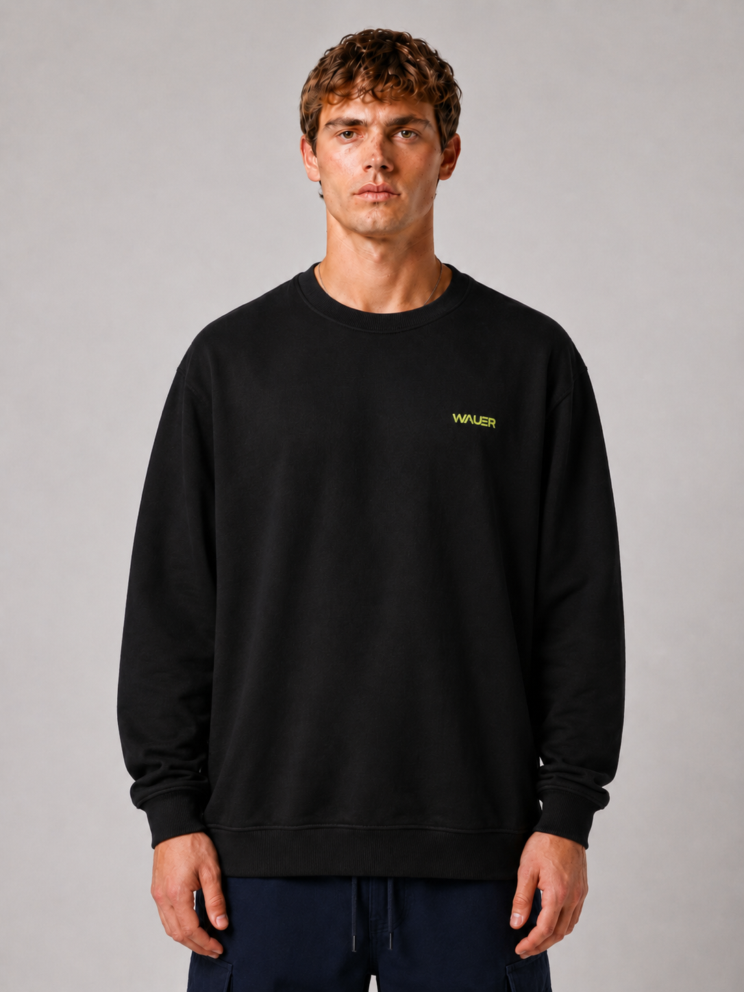SWEATSHIRT & HOODIE